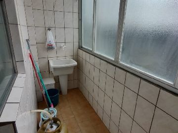 �rea de Servi�o