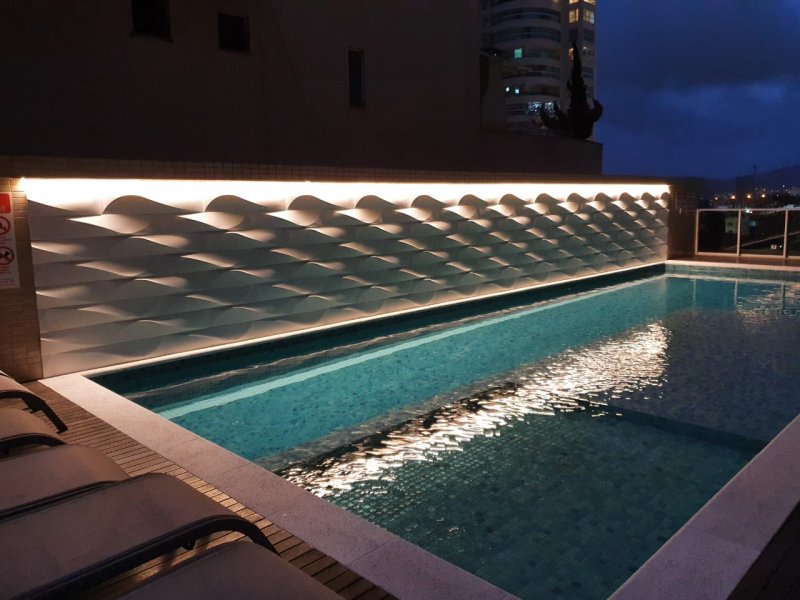 Piscina � Noite