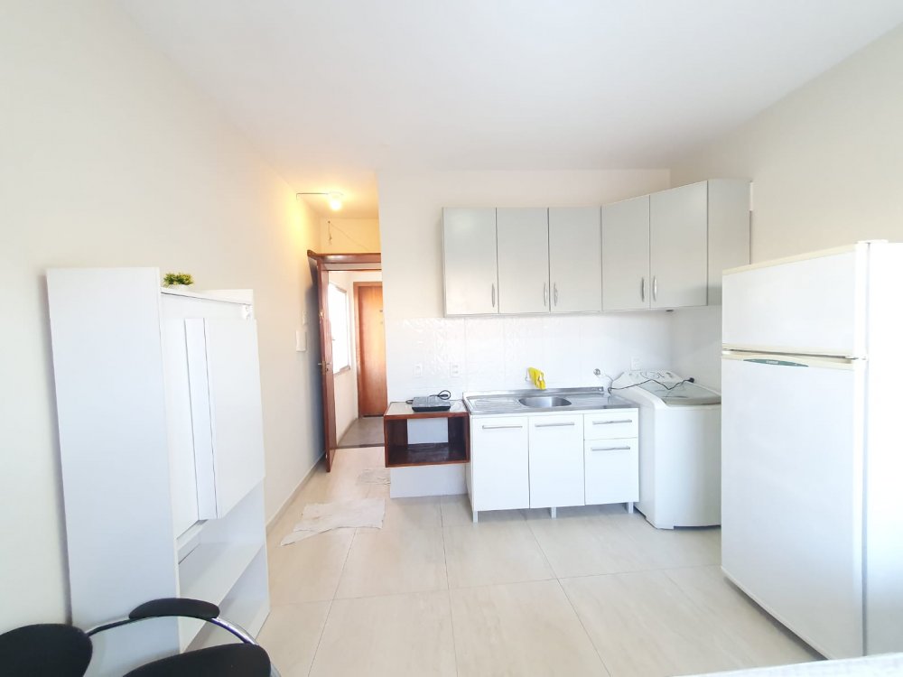 Kitnet - Aluguel - Estados - Balneário Camboriú - SC