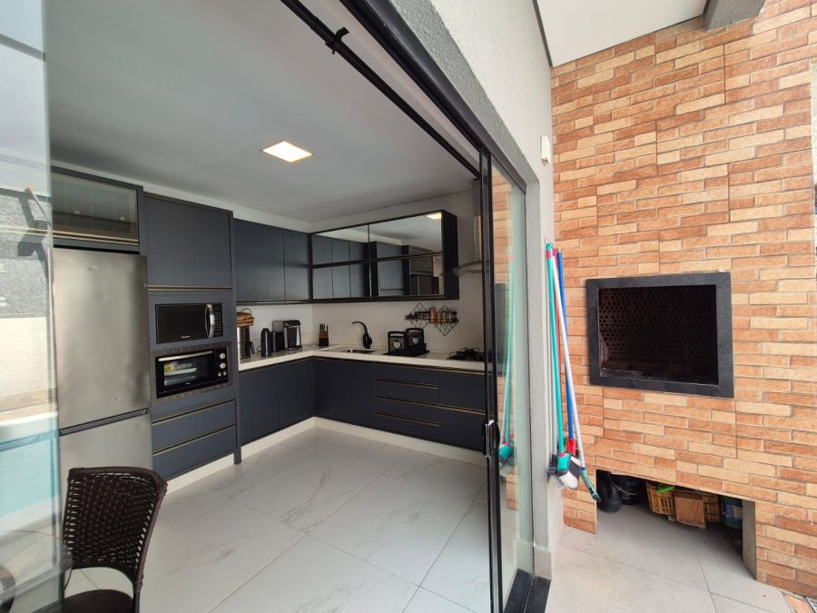 Churrasqueira a Carv�o